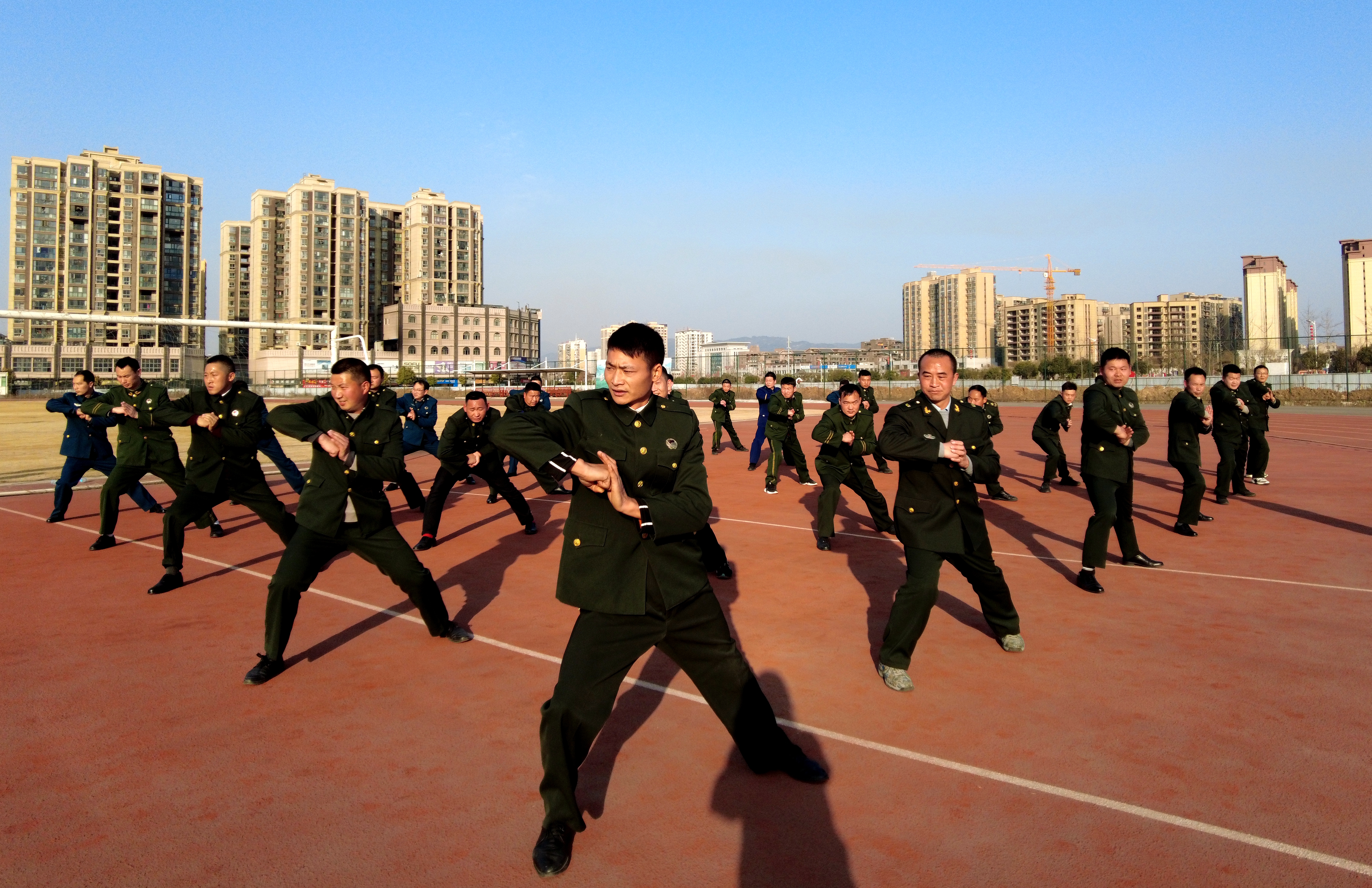 房縣退役軍人事務(wù)局積極籌備民間文藝大巡游活動