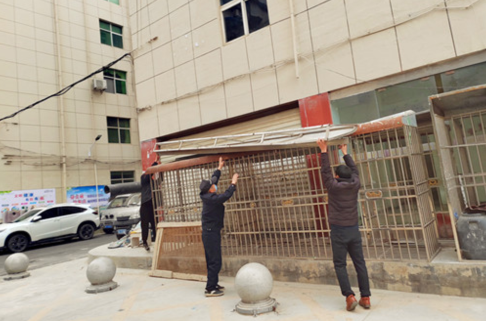 房縣東城小學(xué)開(kāi)展校園安全隱患大排查活動(dòng)