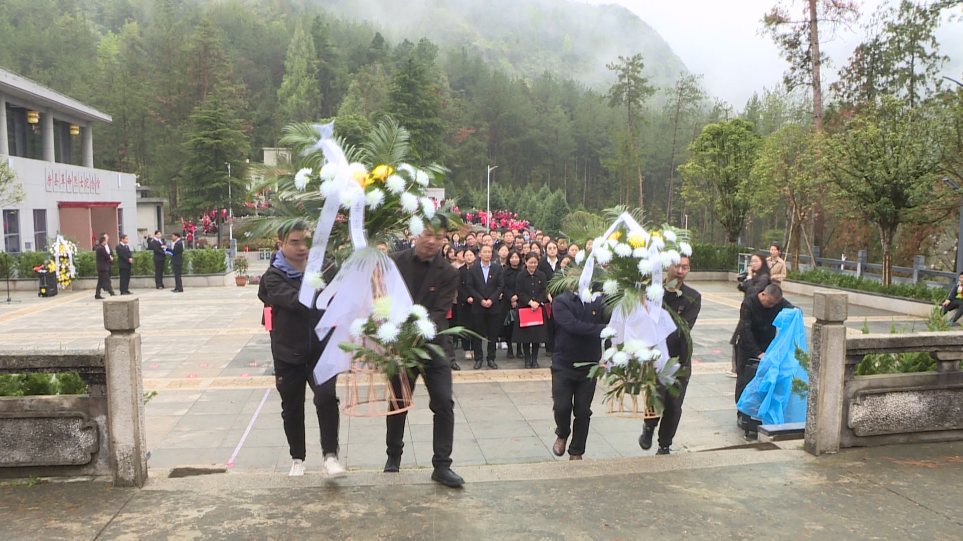 縣紀(jì)委機(jī)關(guān)開展緬懷革命先烈、傳承革命精神紅色教育學(xué)習(xí)活動(dòng)