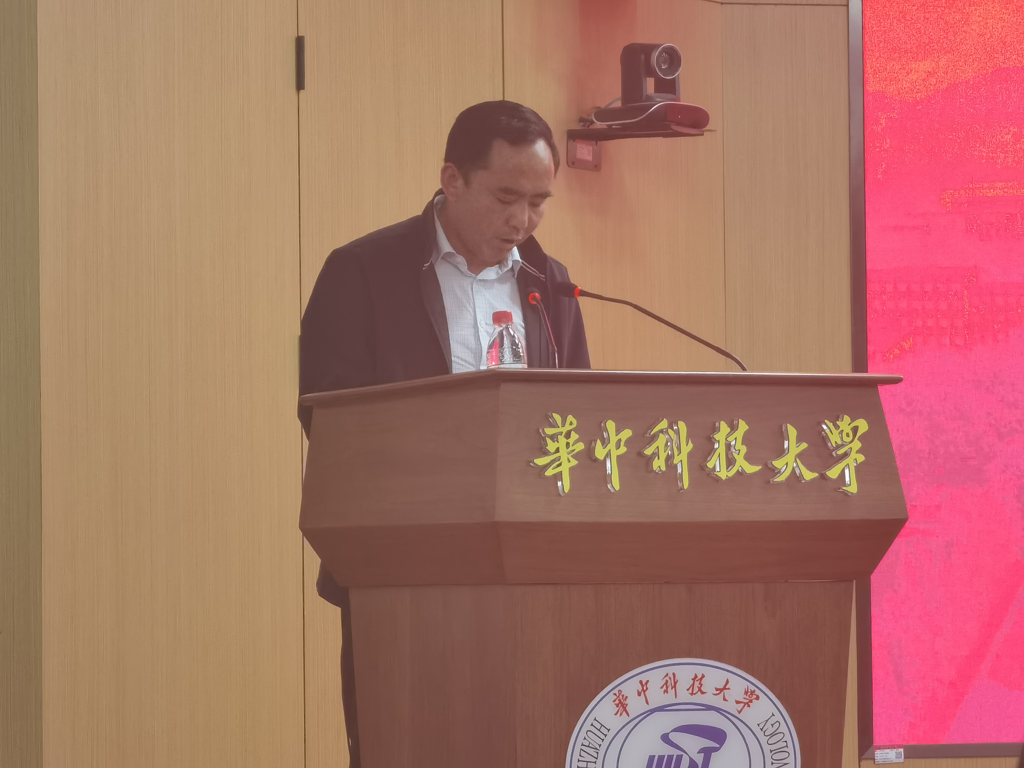 房縣在首屆“新時代文明實踐前沿論壇”上交流發言