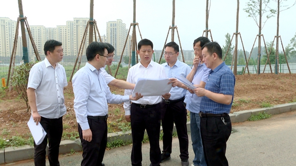 紀道清調(diào)研督導(dǎo)重點項目建設(shè)