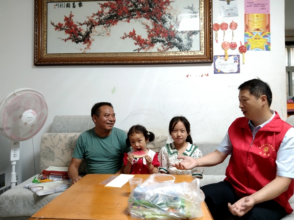 房縣黨校：呵護(hù)成長  為愛守護(hù)