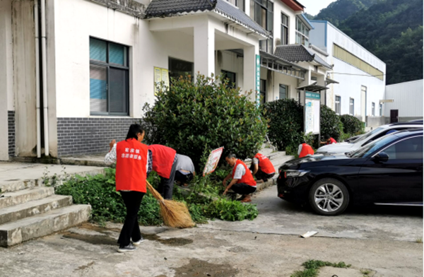窯淮鎮(zhèn)西溝村：持之以恒開展“清潔村莊”行動