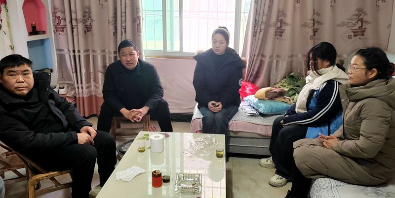 大木廠鎮(zhèn)開展留守兒童心理健康關(guān)愛走訪活動(dòng)