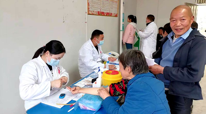 姚坪鄉(xiāng)衛(wèi)生院：義診服務(wù)暖人心