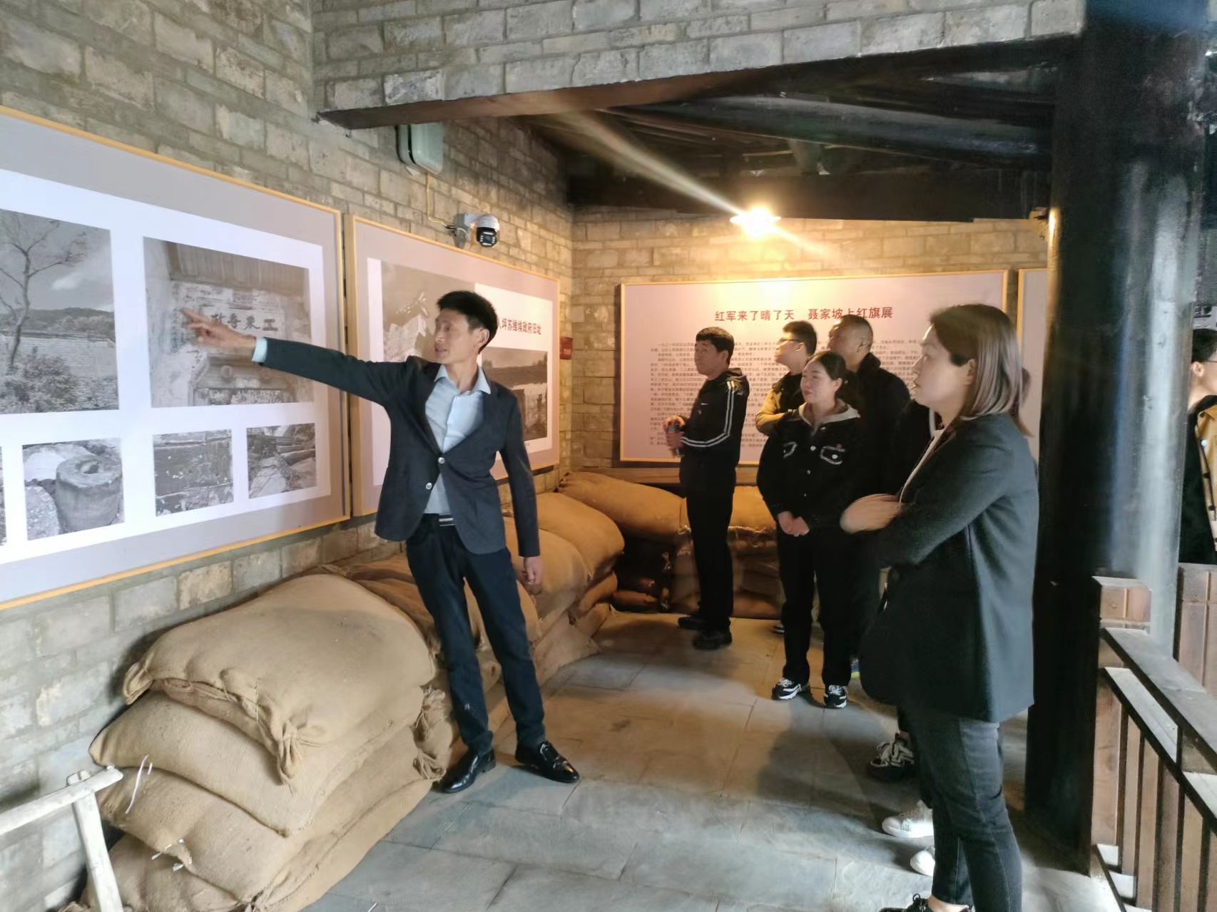 城關財政所組織黨員干部 開展紅色教育活動