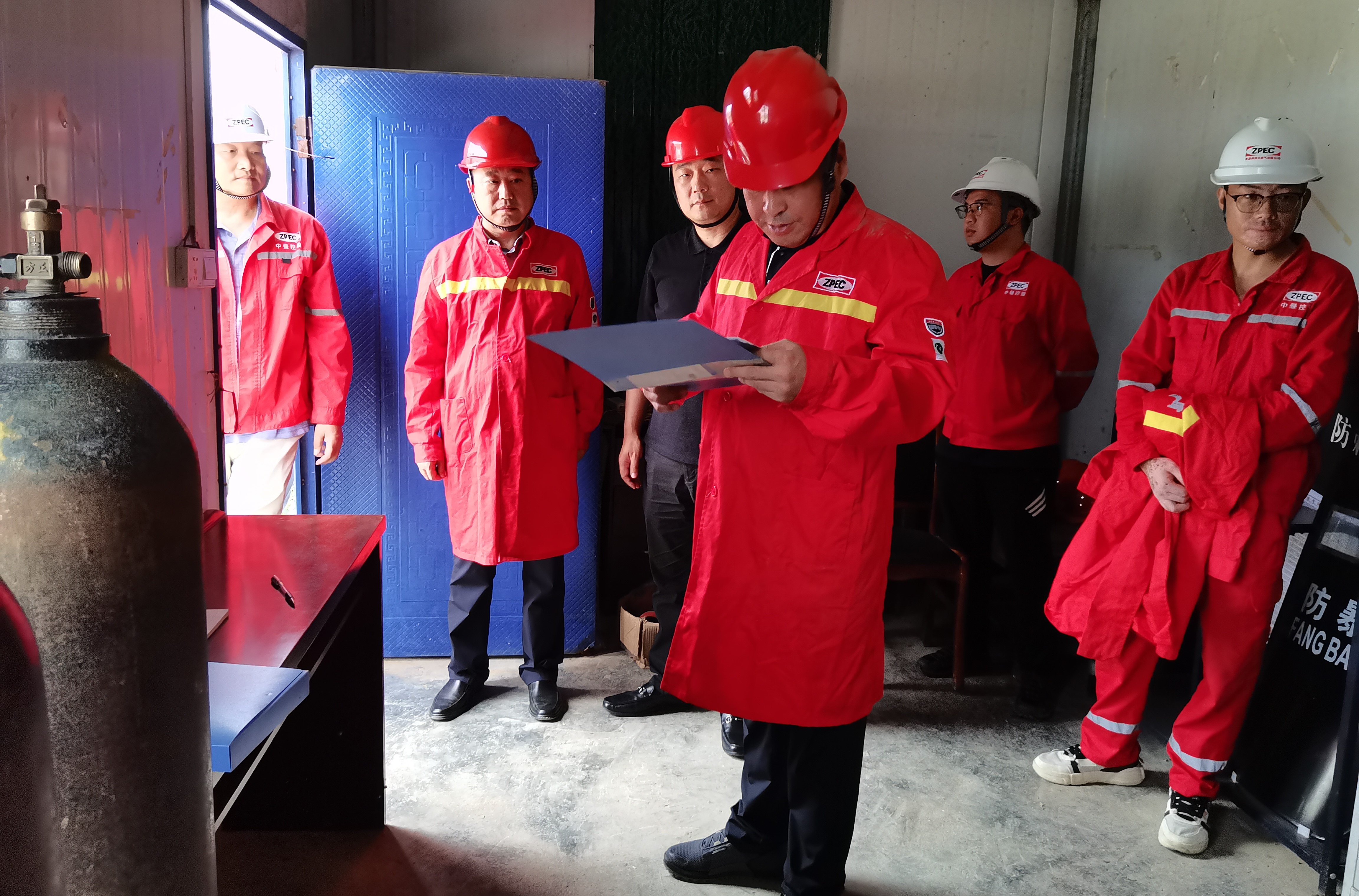 市安委辦來(lái)房縣開展安全生產(chǎn)督導(dǎo)檢查