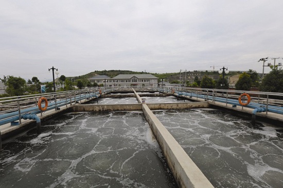 鐵肩擔負環(huán)保使命 精心守護碧水藍天