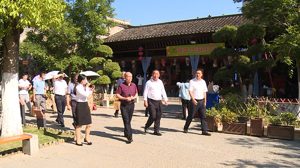 省臺辦來房開展下基層察民情解民憂暖民心實踐活動