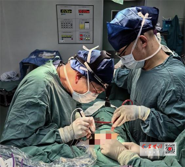新突破！十堰人醫(yī)成功開展非插管Tubeless胸科麻醉手術
