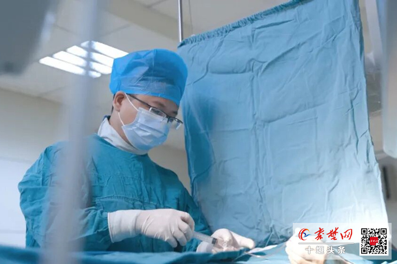 七旬老人血管被癌栓完全堵死，十堰人醫(yī)介入科為其打通生命通道